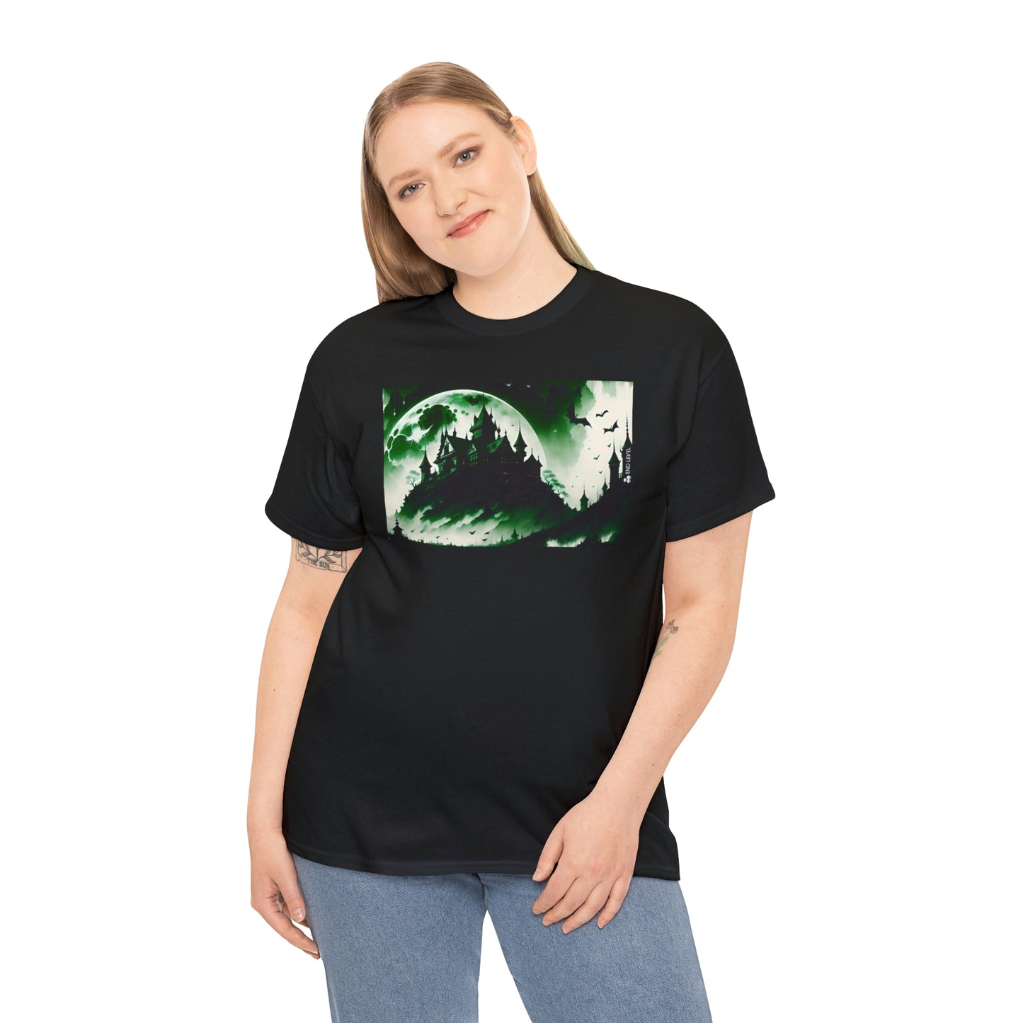 Woman wearing Count's Cliff black tee with hand on right side.